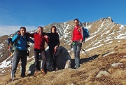 35 Autoscatto sullo sfondo del Pizzo Sasso Canale (2325 m)